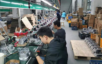 Shenzhen songrui electric door &amp; window systems Co., Ltd fabrika üretim hattı